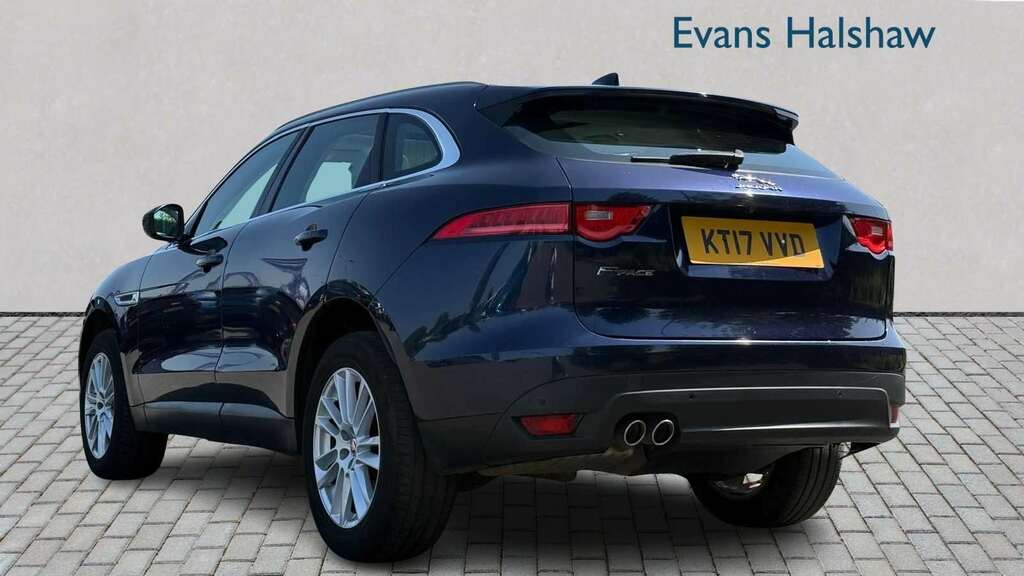 Jaguar F-Pace 2.0D Portfolio Awd 2017 KT17VVD Blue #3