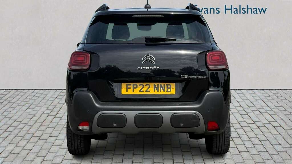 Citroen C3 Aircross 1.2 Puretech 130 Shine Eat6 2022 FP22NNB Black #4