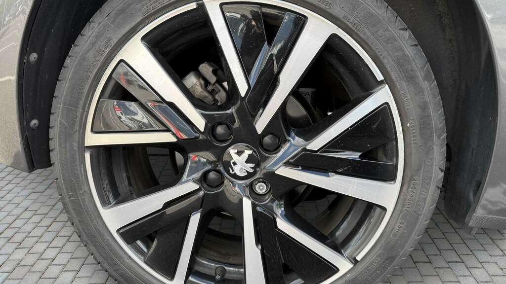 Peugeot 208 1.2 Puretech 100 Allure Premium Eat8 2020 LG70CCY Grey #4
