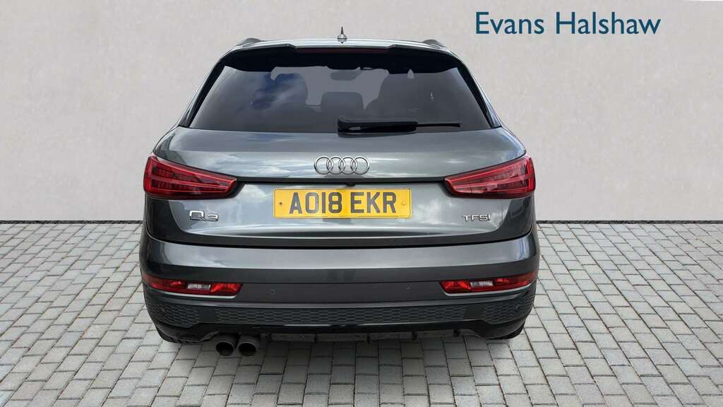 Audi Q3 1.4T Fsi Black Edition S Tronic 2018 AO18EKR Grey #5