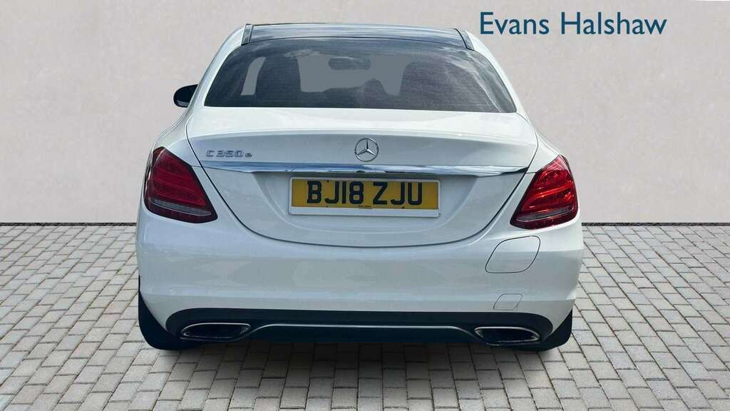 Mercedes-Benz C Class C350e Sport Premium 2018 BJ18ZJU White #4