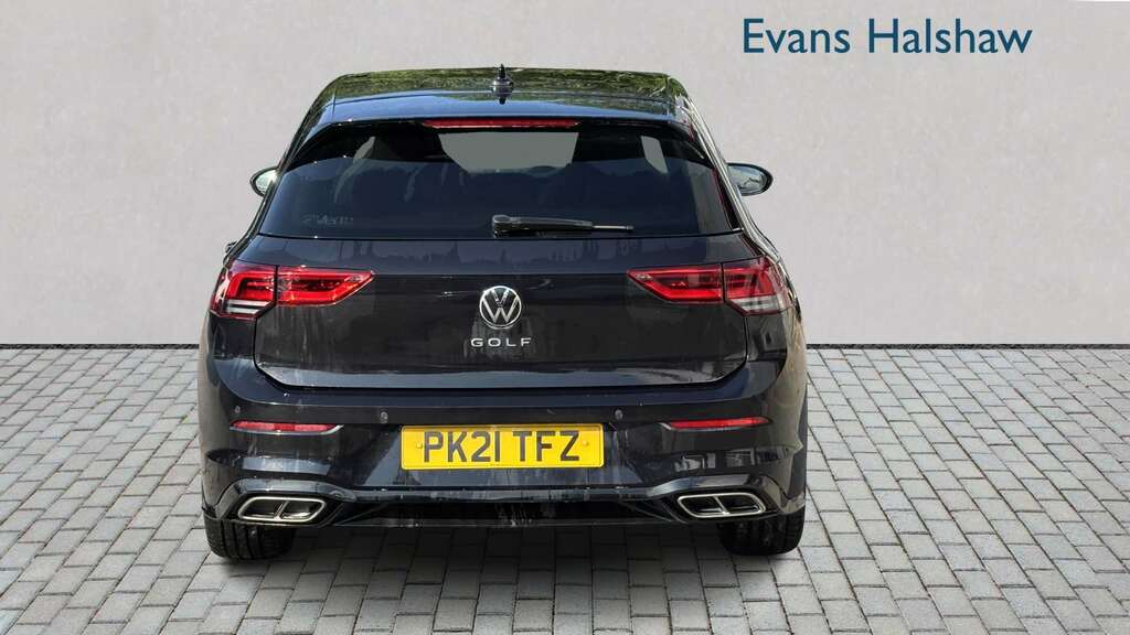 Volkswagen Golf 1.5 Tsi 150 R-line 2021 PK21TFZ Black #4