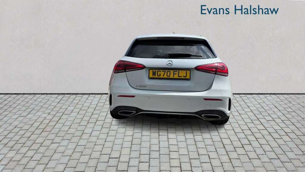 Mercedes-Benz A Class A200 Amg Line Executive 2020 WG70FLJ White #3