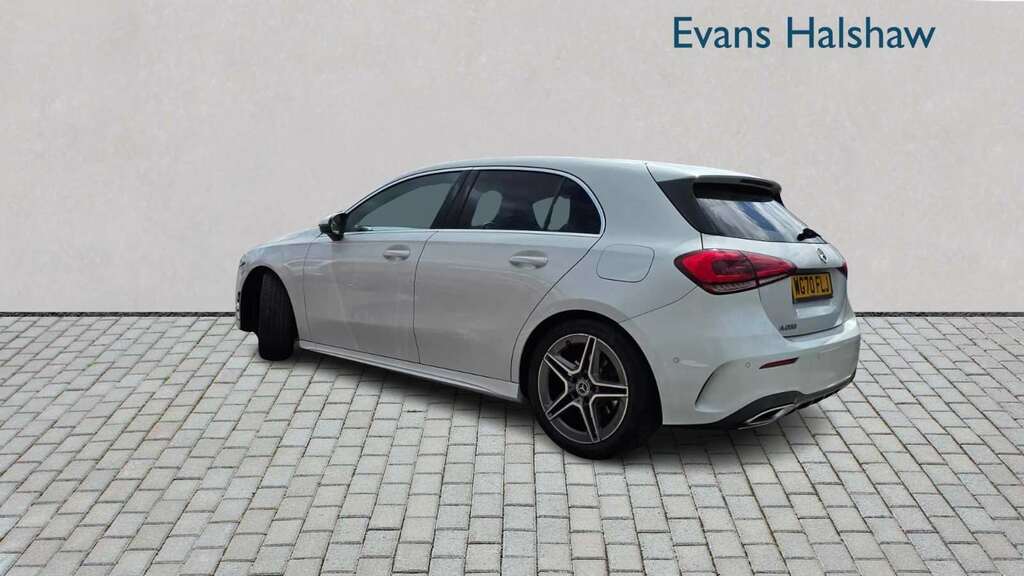 Mercedes-Benz A Class A200 Amg Line Executive 2020 WG70FLJ White #2