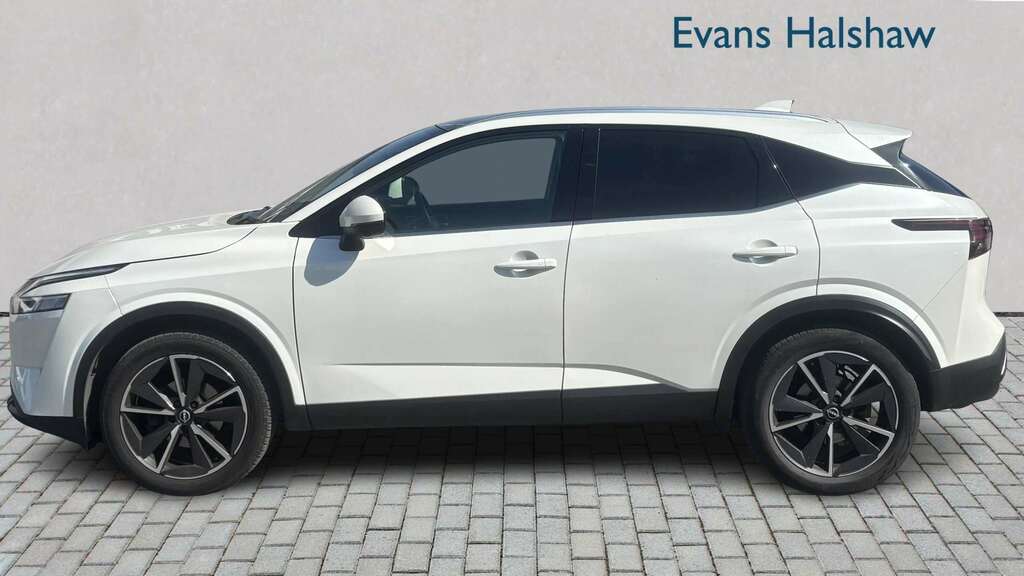 Nissan Qashqai 1.3 Dig-t Mh Tekna 2024 DV73ZPN White #3