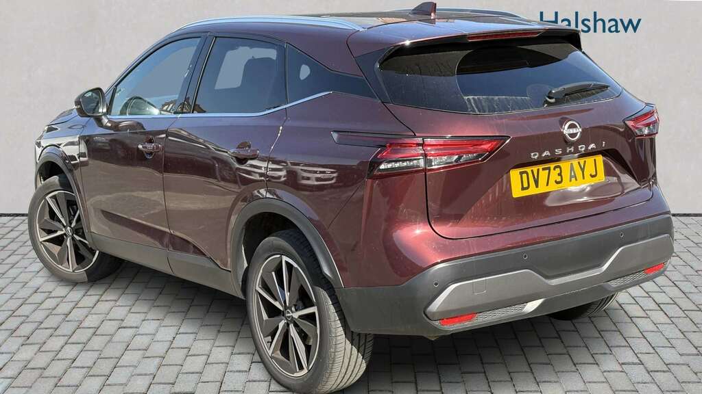Nissan Qashqai 1.3 Dig-t Mh Tekna 2024 DV73AYJ Red #2