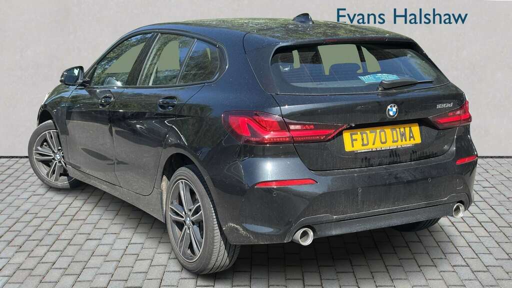 BMW 1 Series 120D Sport Step 2020 Black #3