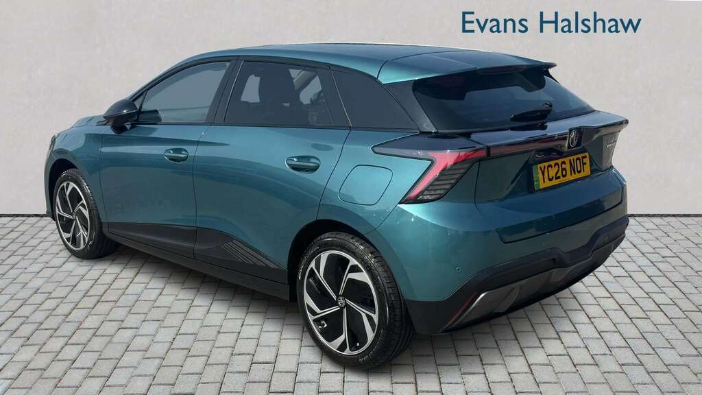 MG MG4 170Kw Premium Long Range 64Kwh 2026 YC26NOF Green #5