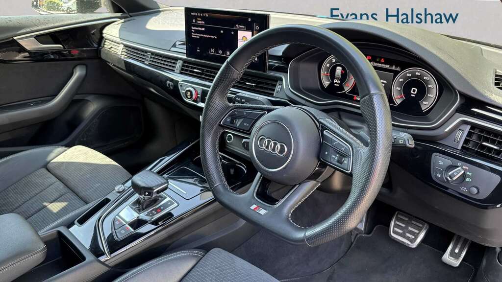 Audi A4 35 Tfsi Black Edition S Tronic 2022 YT22BYS Black #2