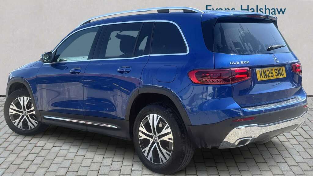 Mercedes-Benz GLB Class 200 Sport Executive 7G-tronic 2025 KN25SNU Blue #2