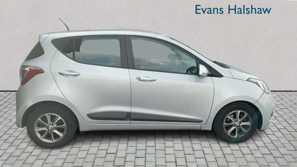 Hyundai I10 1.2 Premium 2015 FN65KPX Silver #3