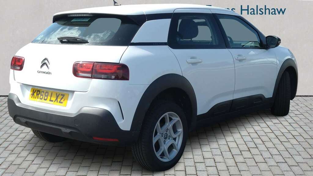 Citroen C4 Cactus 1.2 Puretech Feel 6 Speed 2018 KR68LXZ White #4