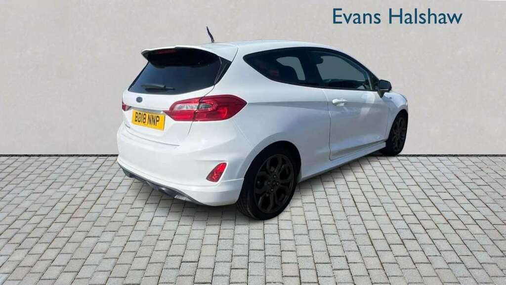 Ford Fiesta 1.0 Ecoboost 125 St-line 2018 BD18NNP White #5