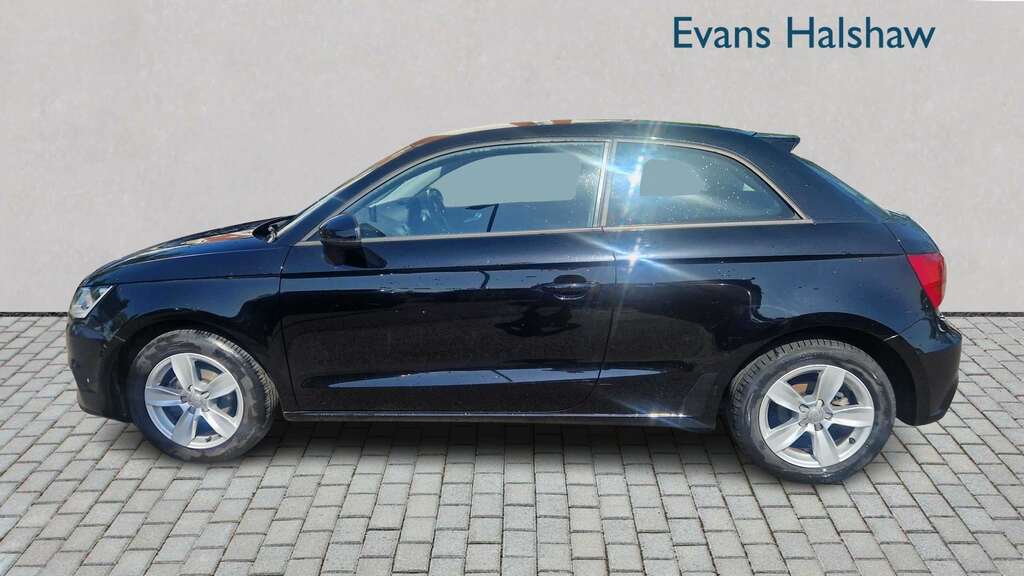 Audi A1 1.0 Tfsi Se 2017 Black #3