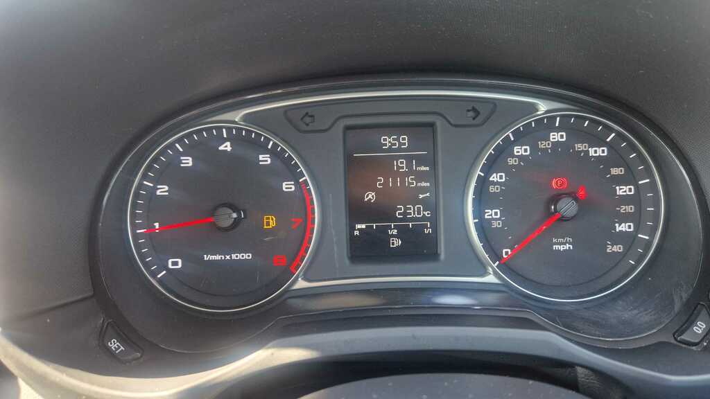 Audi A1 1.0 Tfsi Se 2017 Black #6