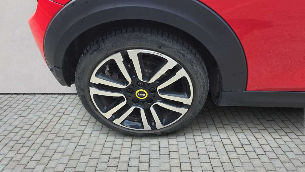 Mini Hatch 135Kw Cooper S Level 2 33Kwh 2022 FD72WFW Red #6