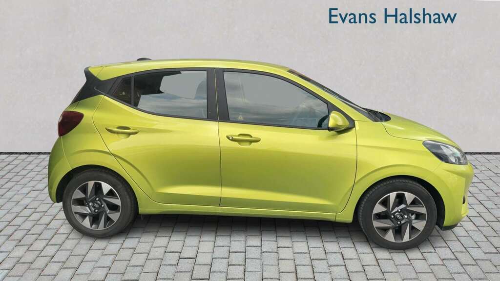 Hyundai I10 1.0 63 Advance Nav 2026 FG26NLU Green #3