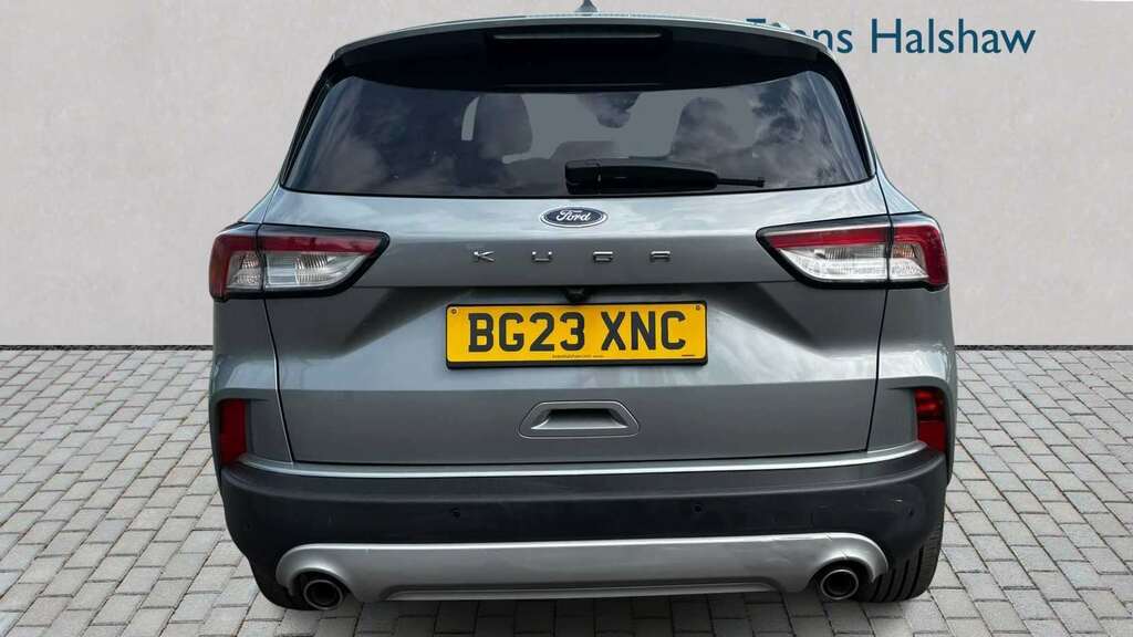 Ford Kuga 1.5 Ecoboost 150 Titanium Edition 2023 BG23XNC Silver #2