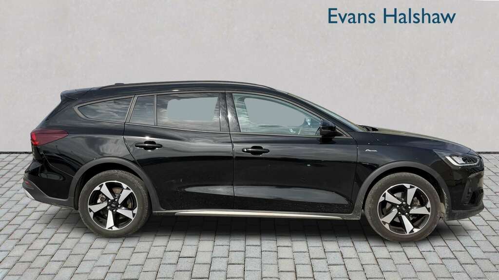 Ford Focus 1.0 Ecoboost Hybrid Mhev Active 2024 AVI4134 Black #3