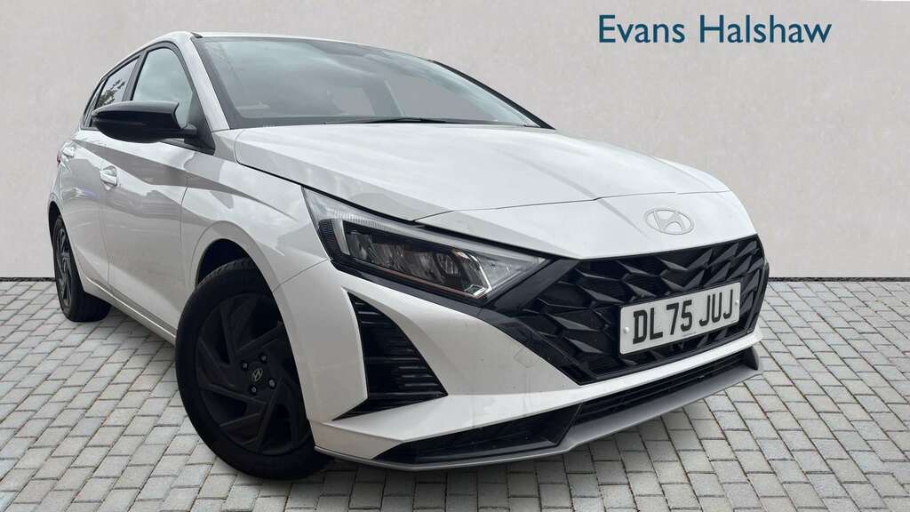 Hyundai I20 1.0T Gdi 90 Black Line 2026 White