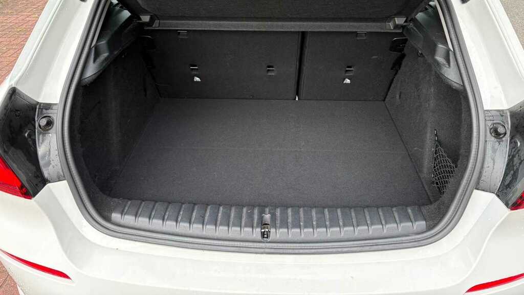 BMW 1 Series 116D Se Step Live Cockpit Professional YG24KVP White #6