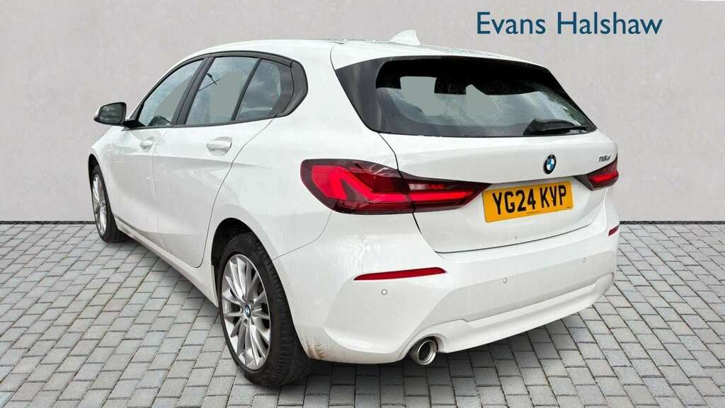 BMW 1 Series 116D Se Step Live Cockpit Professional YG24KVP White #3