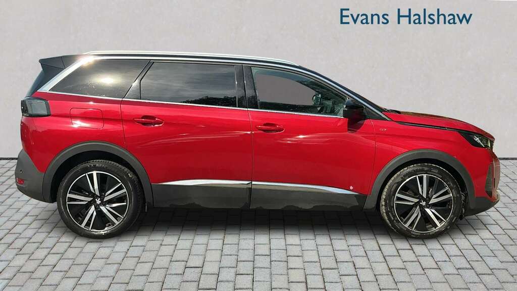 Peugeot 5008 1.2 Puretech Gt Premium Eat8 2022 FN72VRT Red #4