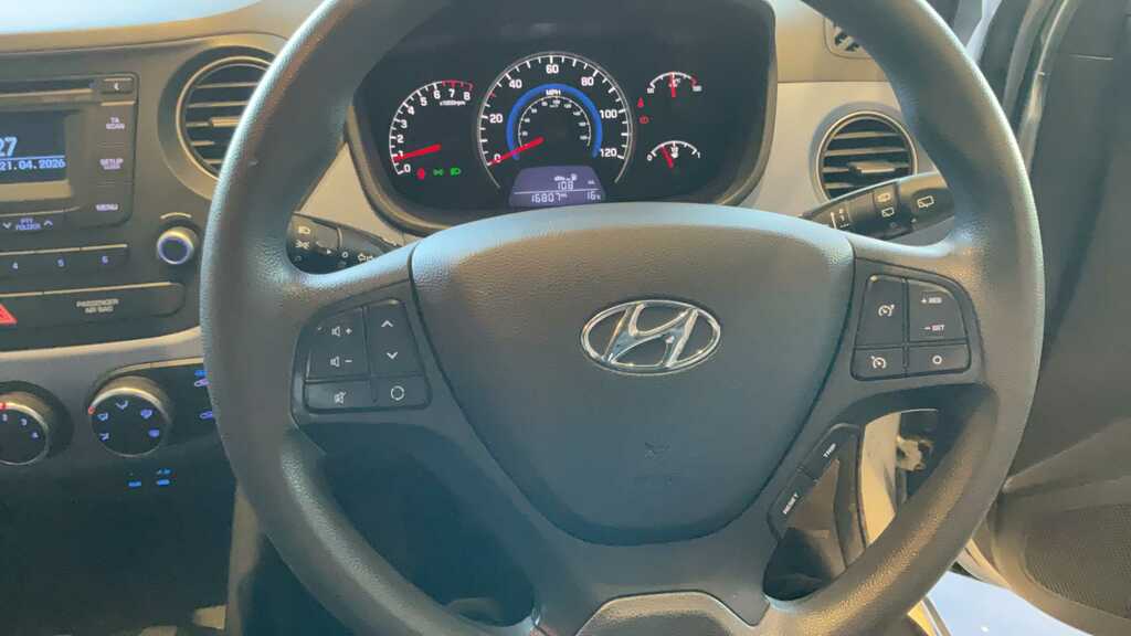 Hyundai I10 1.2 Se 2014 Silver #6