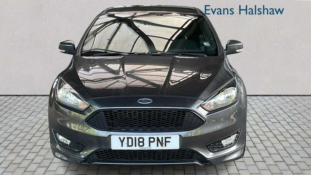 Ford Focus 1.0 Ecoboost 140 St-line Navigation 2018 YD18PNF Grey #4