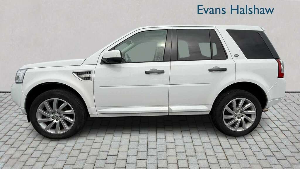 Land Rover Freelander 2.2 Sd4 Hse 2011 White #4