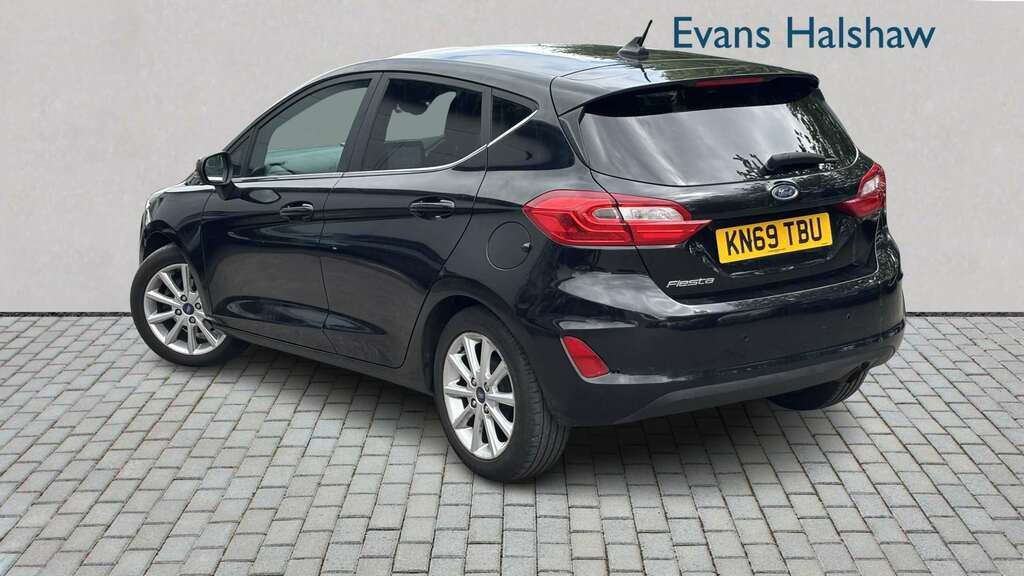 Ford Fiesta 1.0 Ecoboost Titanium 2019 KN69TBU Black #2