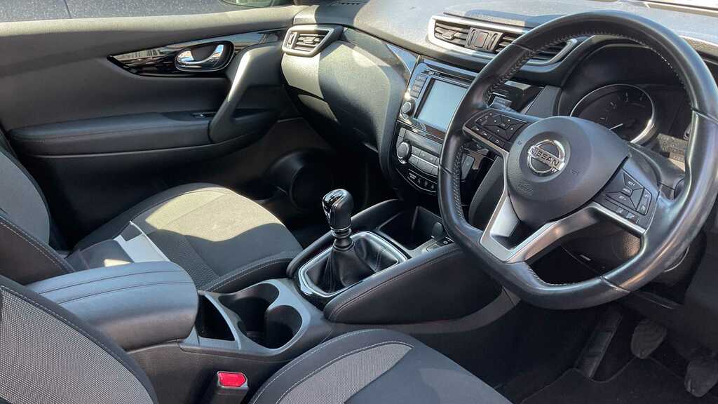 Nissan Qashqai 1.3 Dig-t Acenta Premium 2019 DA19OSU Silver #3