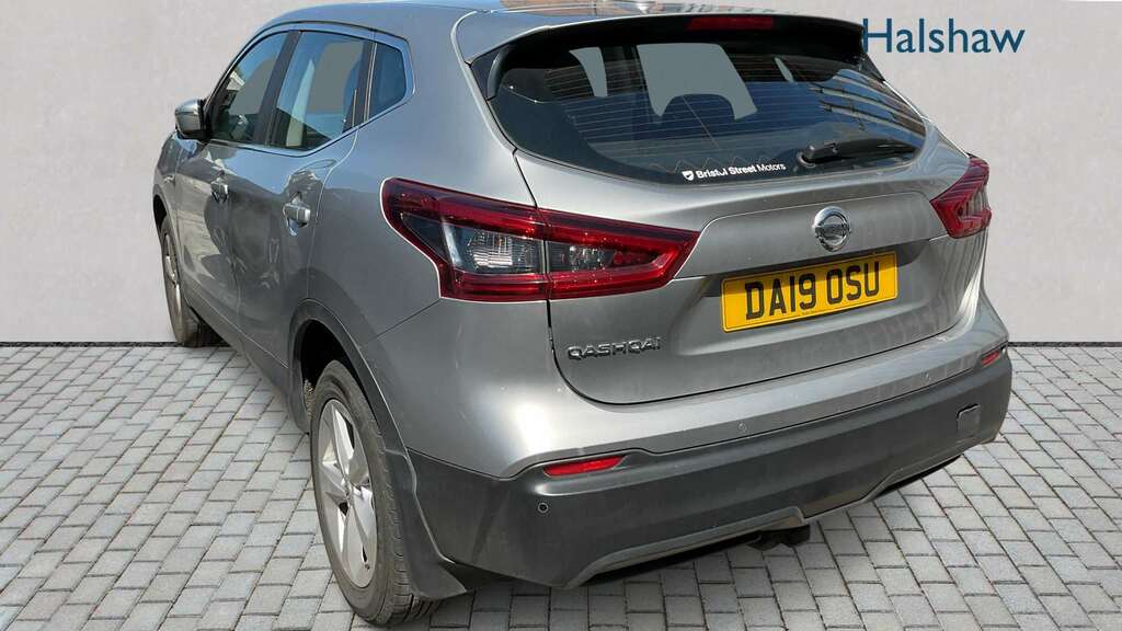 Nissan Qashqai 1.3 Dig-t Acenta Premium 2019 DA19OSU Silver #4