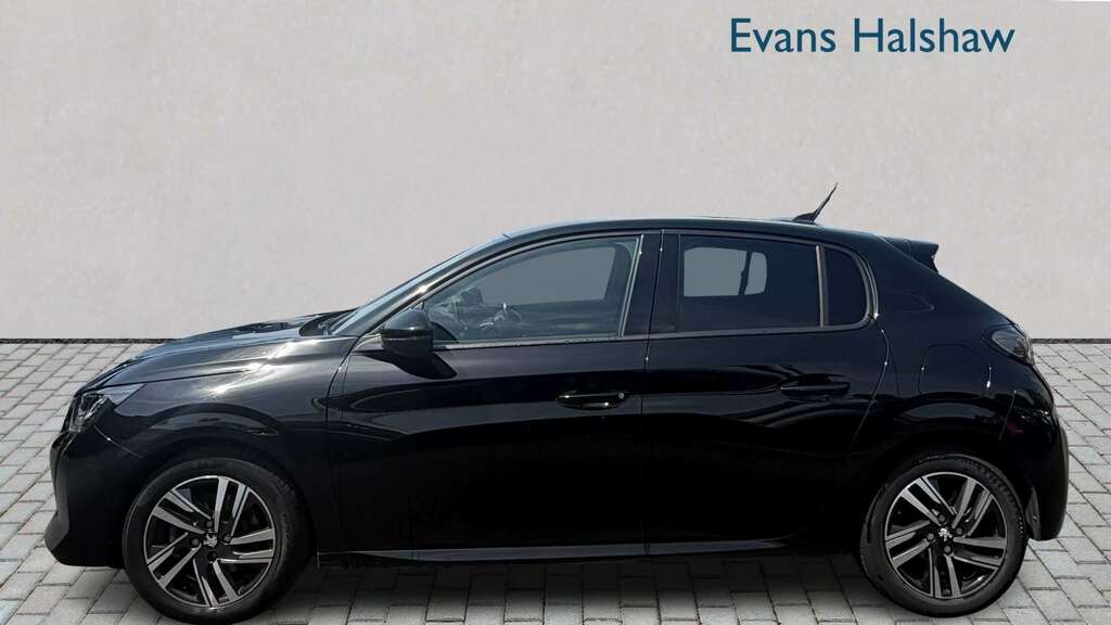 Peugeot 208 1.2 Puretech 100 Allure Premium 2021 KW21VTK Black #4