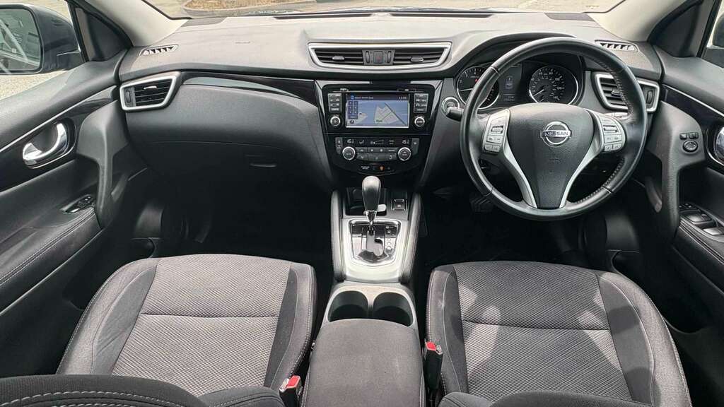 Nissan Qashqai 1.2 Dig-t N-connecta Xtronic 2016 BA66ZFN Black #6