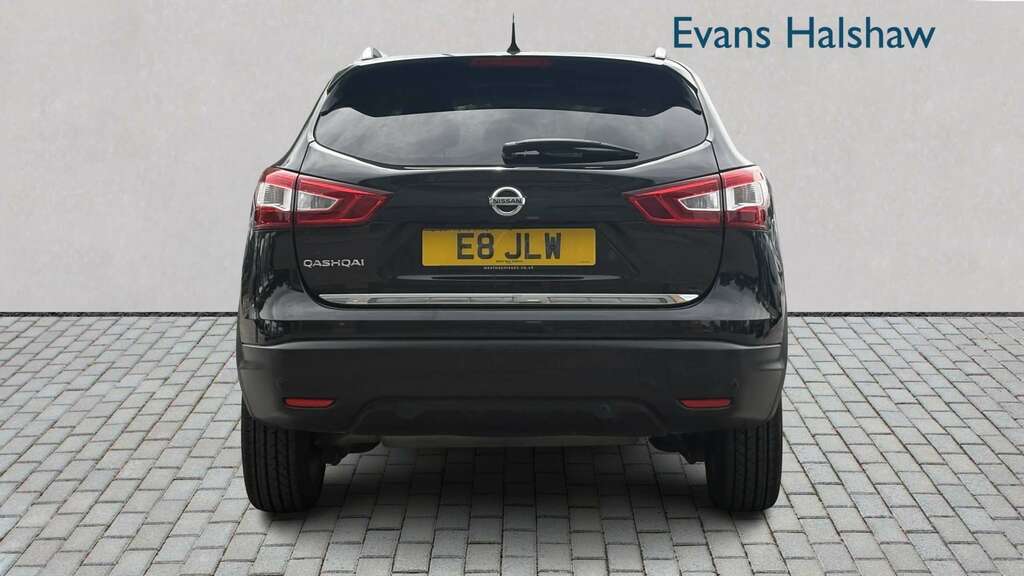 Nissan Qashqai 1.2 Dig-t N-connecta Xtronic 2016 BA66ZFN Black #5