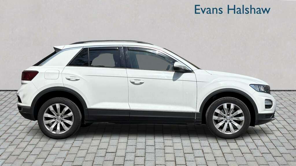 Volkswagen T-Roc 1.6 Tdi Se 2018 MA68UJP White #6