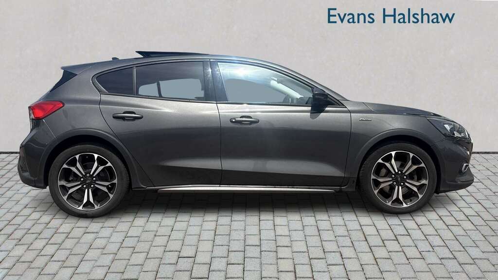 Ford Focus 1.5 Ecoboost 150 Active X 2019 MM69BGX Grey #4