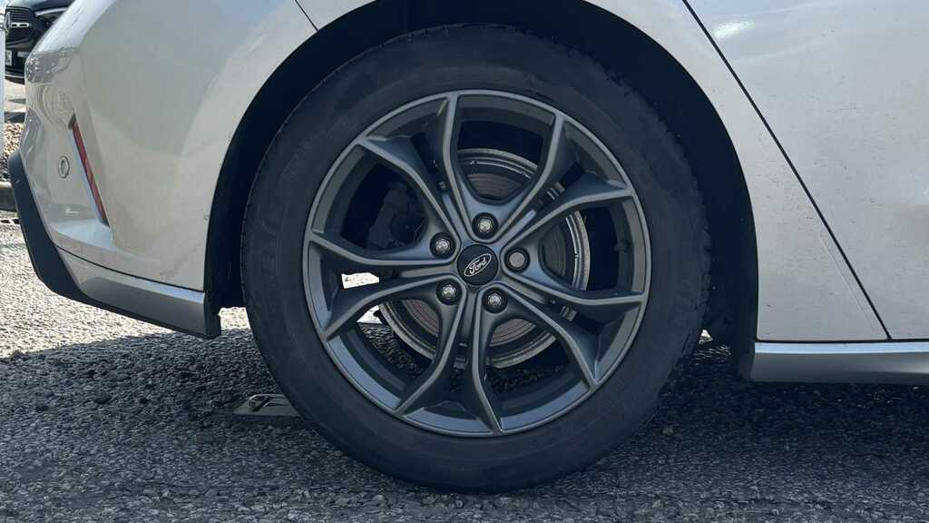 Ford Focus 1.0 Ecoboost Hybrid Mhev 125 St-line Edition 2 DY21NNJ Silver #5