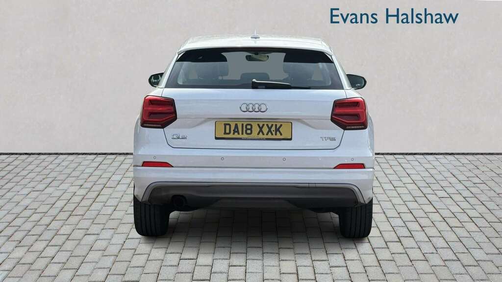 Audi Q2 1.0 Tfsi S Line 2018 DA18XXK White #4