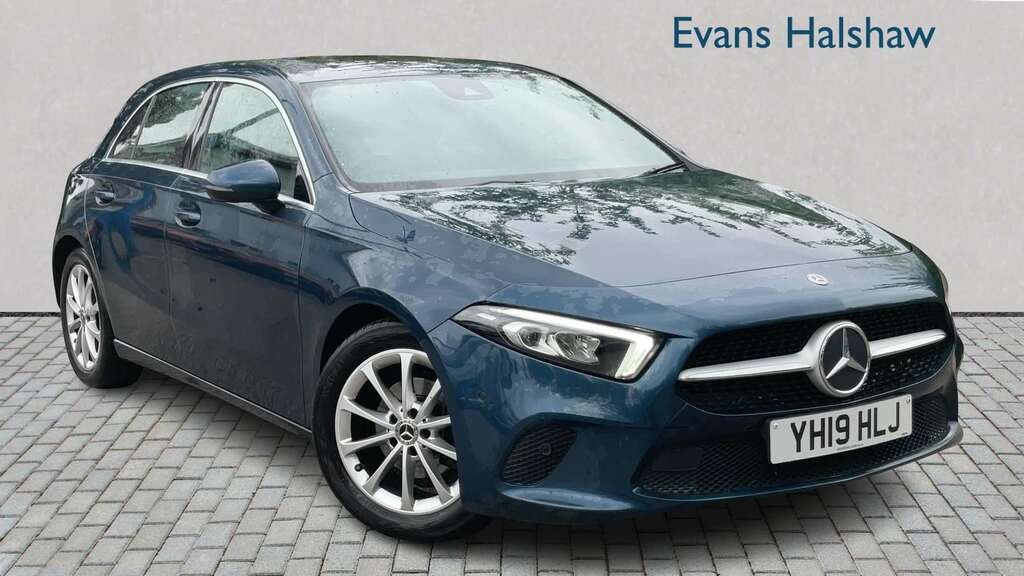 Mercedes-Benz A Class A180d Sport Executive 2019 Blue