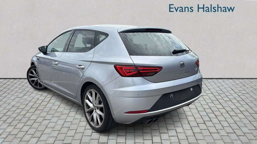 Seat Leon 2.0 Tsi 190 Fr Sport Ez Dsg 2019 MXZ8627 Silver #2