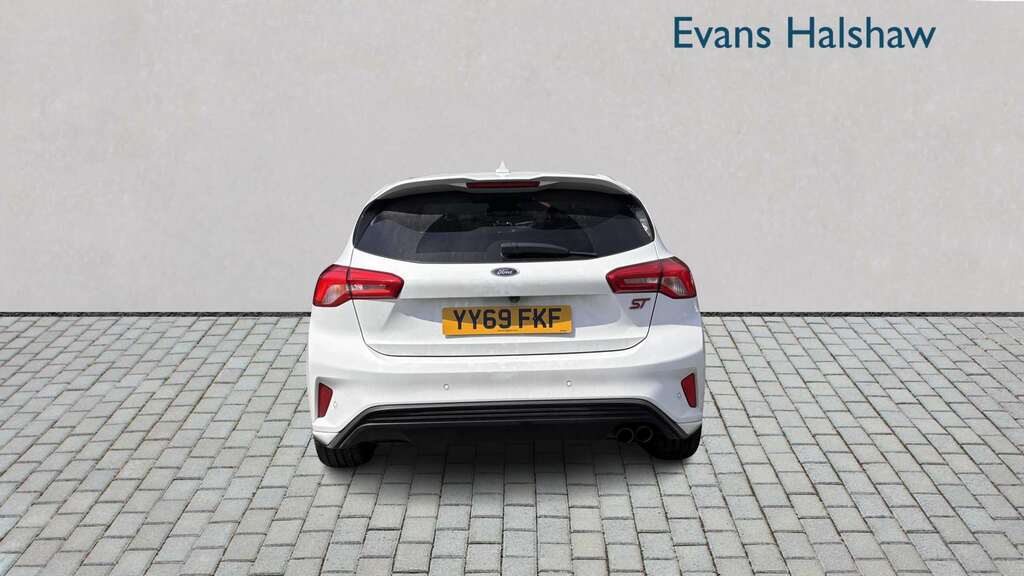 Ford Focus 2.0 Ecoblue 190 St 2019 YY69FKF White #5