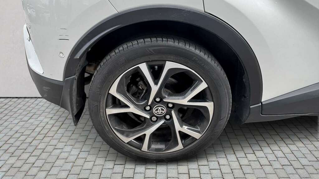 Toyota C-Hr 2.0 Hybrid Design Cvt 2020 FY70VAK White #4