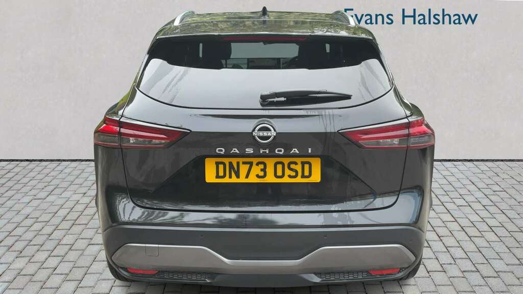 Nissan Qashqai 1.3 Dig-t Mh Tekna 2024 DN73OSD Black #4