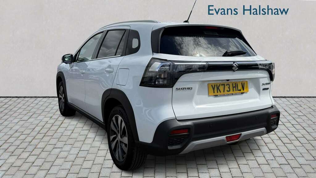 Suzuki S Cross 1.5 Hybrid Ultra Allgrip Ags 2023 YK73HLV White #4