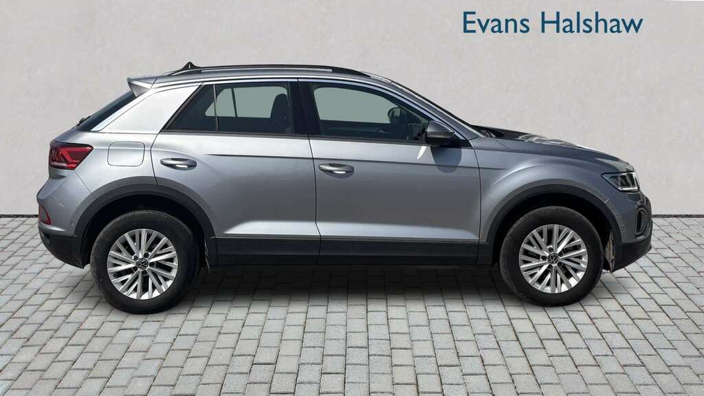 Volkswagen T-Roc 1.5 Tsi Life Dsg 2023 FH72MPF Silver #2