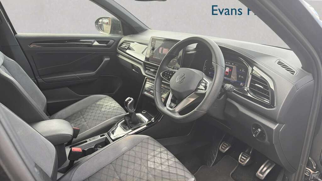 Volkswagen T-Roc 1.5 Tsi R-line 2023 YE23LNW Black #2