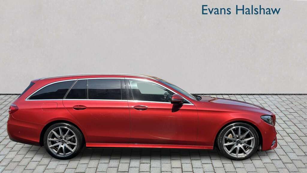 Mercedes-Benz E Class E220d Amg Line Edition Premium 9G-tronic 2019 DC69RZT Red #5
