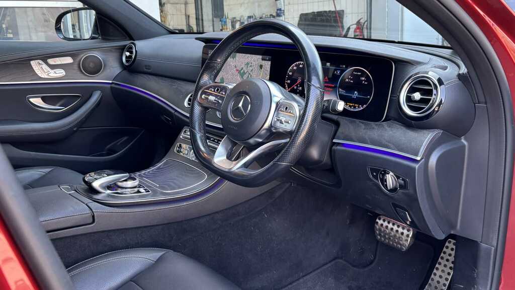 Mercedes-Benz E Class E220d Amg Line Edition Premium 9G-tronic 2019 DC69RZT Red #6